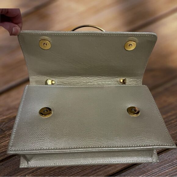 Y&S Ivory with Gold Tone Chain Shoulder Cross Body Clutch Bag - Picture 8 of 15